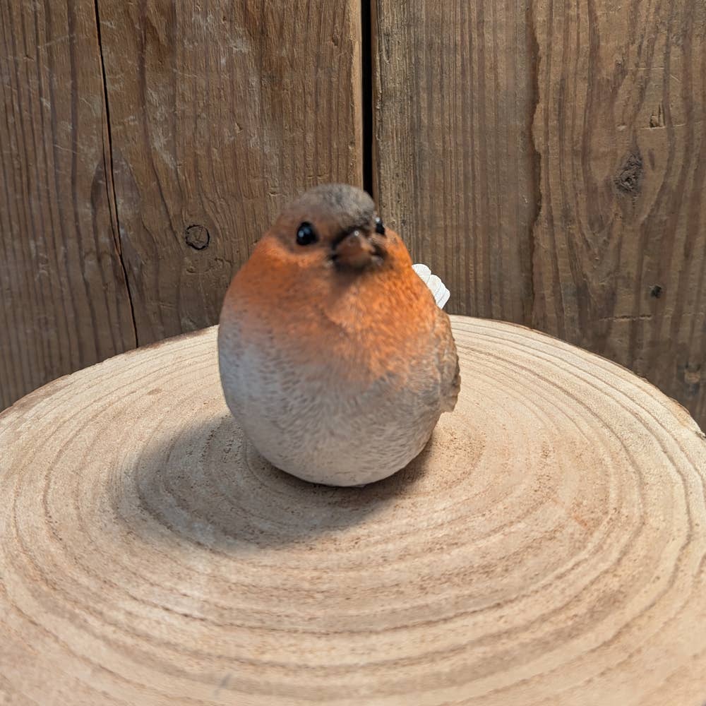 A.T. Imports - Wholesale Decorative Figurine - Resin Robin2