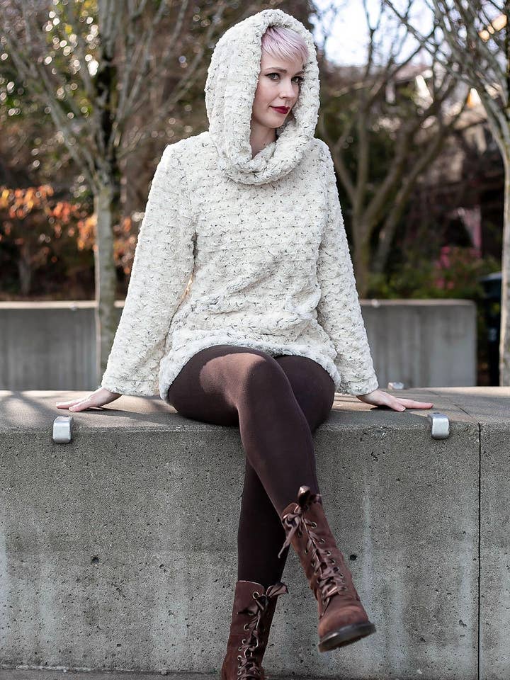 Huvtröja Lounger - Rosebud Brown Fuskpäls för wholesale av PANDEMONIUM