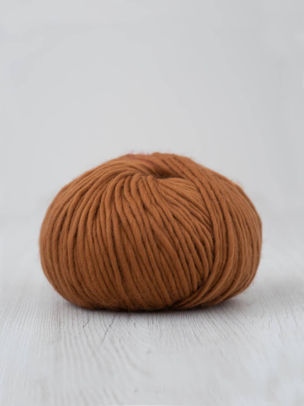 DHG – wholesale Garn – 100 g extra fin merinoullsgarn - The Classic Collection28