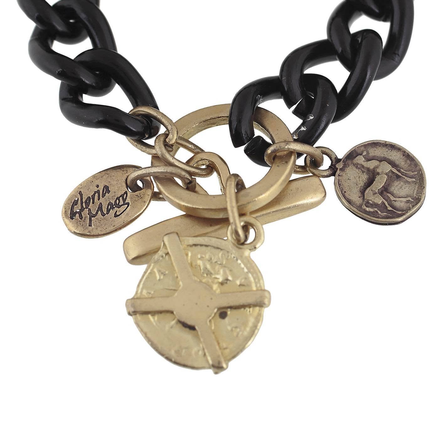 Gloria Mago – Großhandel Armband mit Charms/Anhängern – Schwarzes Kettenarmband mit zentralem Verschluss und Charms1