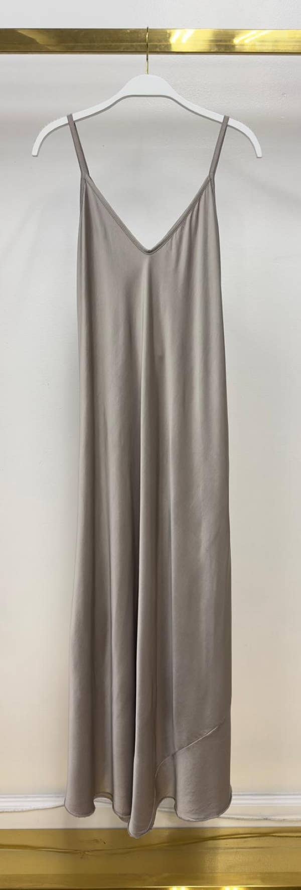 MILIO MILANO - Wholesale Dress - Women's - SOLID VISCOSE SLIP DRESS (21.1956/224021-SOLID)18