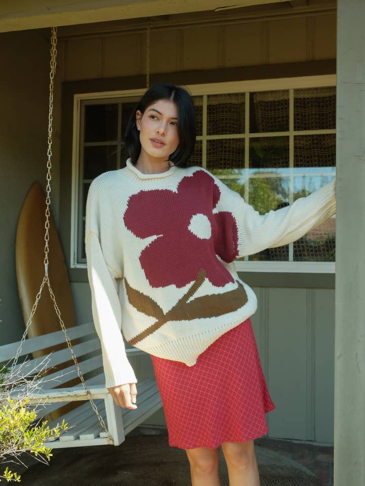 (PLUS) Übergroßer Pullover mit Pop-Art-Blumenmuster für den Großhandel von Polagram by Wellmade USA