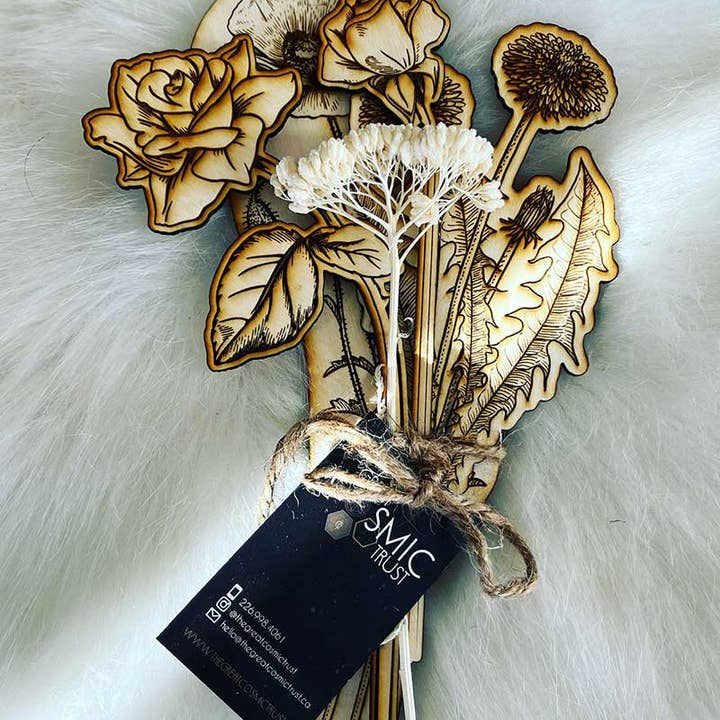 4 ever flowers for wholesale by The Chaotic Good (previously The Great Cosmic Trust)