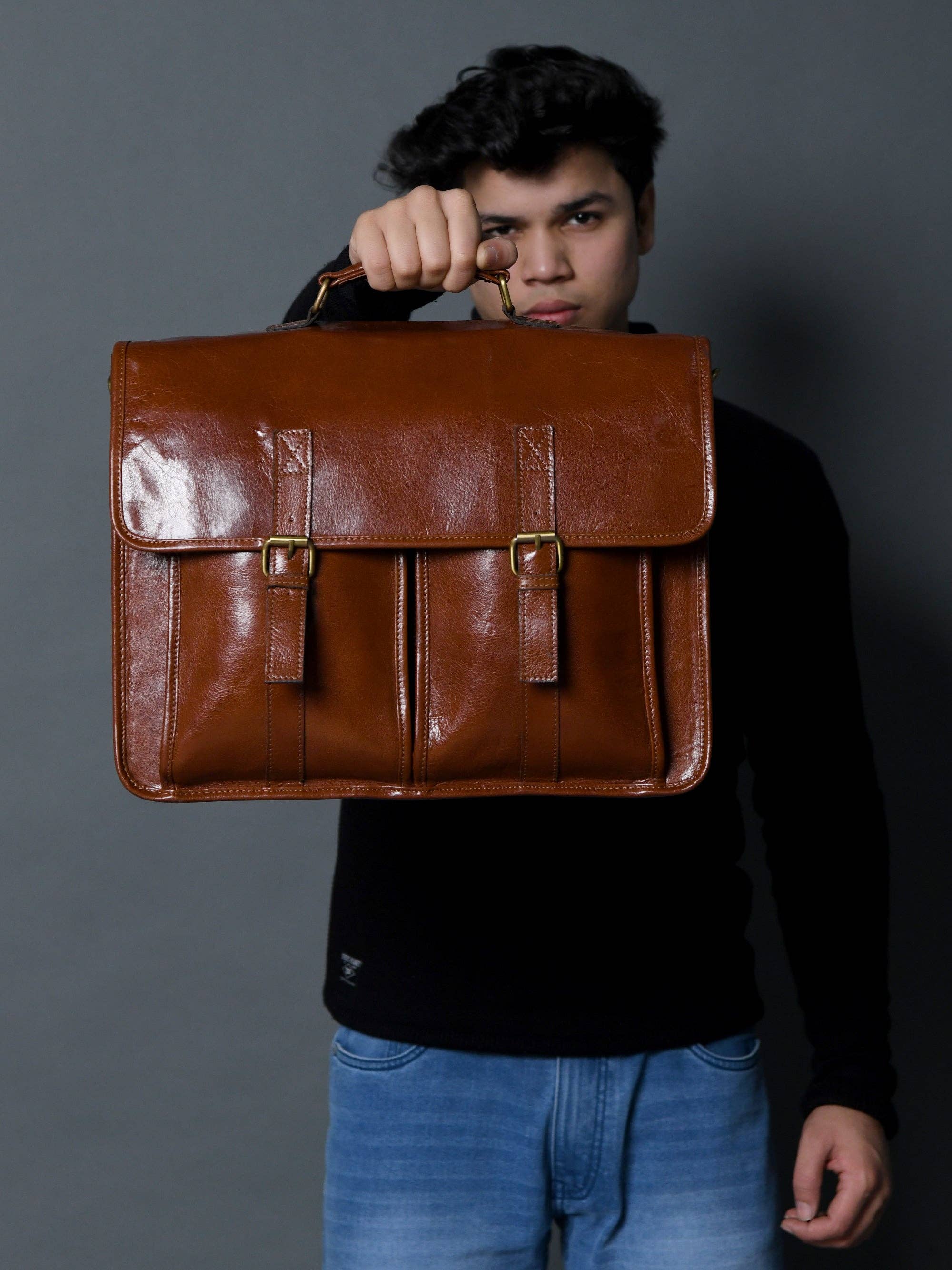 Classy Leather Bags – wholesale Briefcase – Unisex – The Architect Brown Executive8