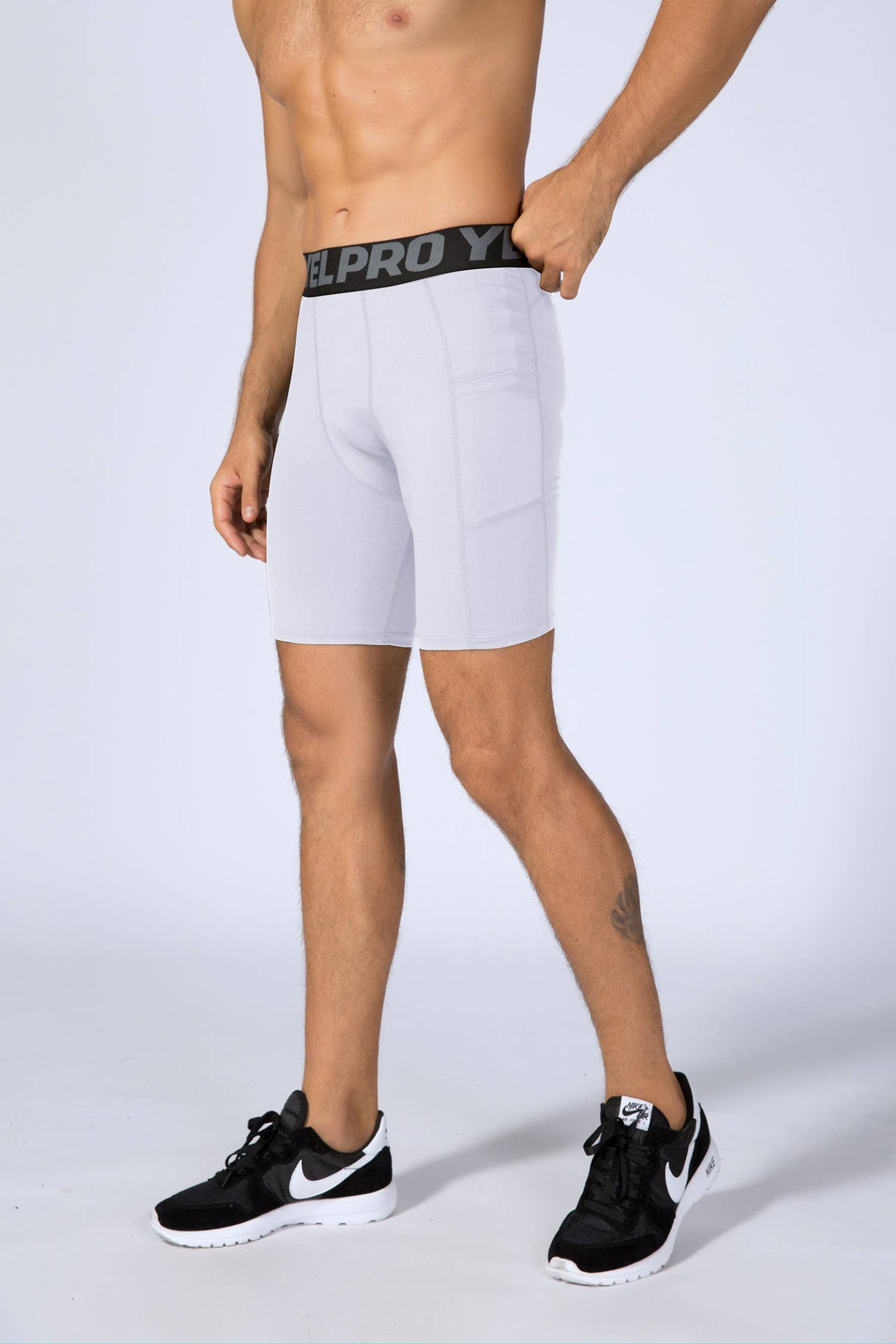 Active by Anna-Kaci - Venta al por mayor Pantalones cortos deportivos - Hombre - Pantalones cortos de compresión para hombre con cintura ancha17