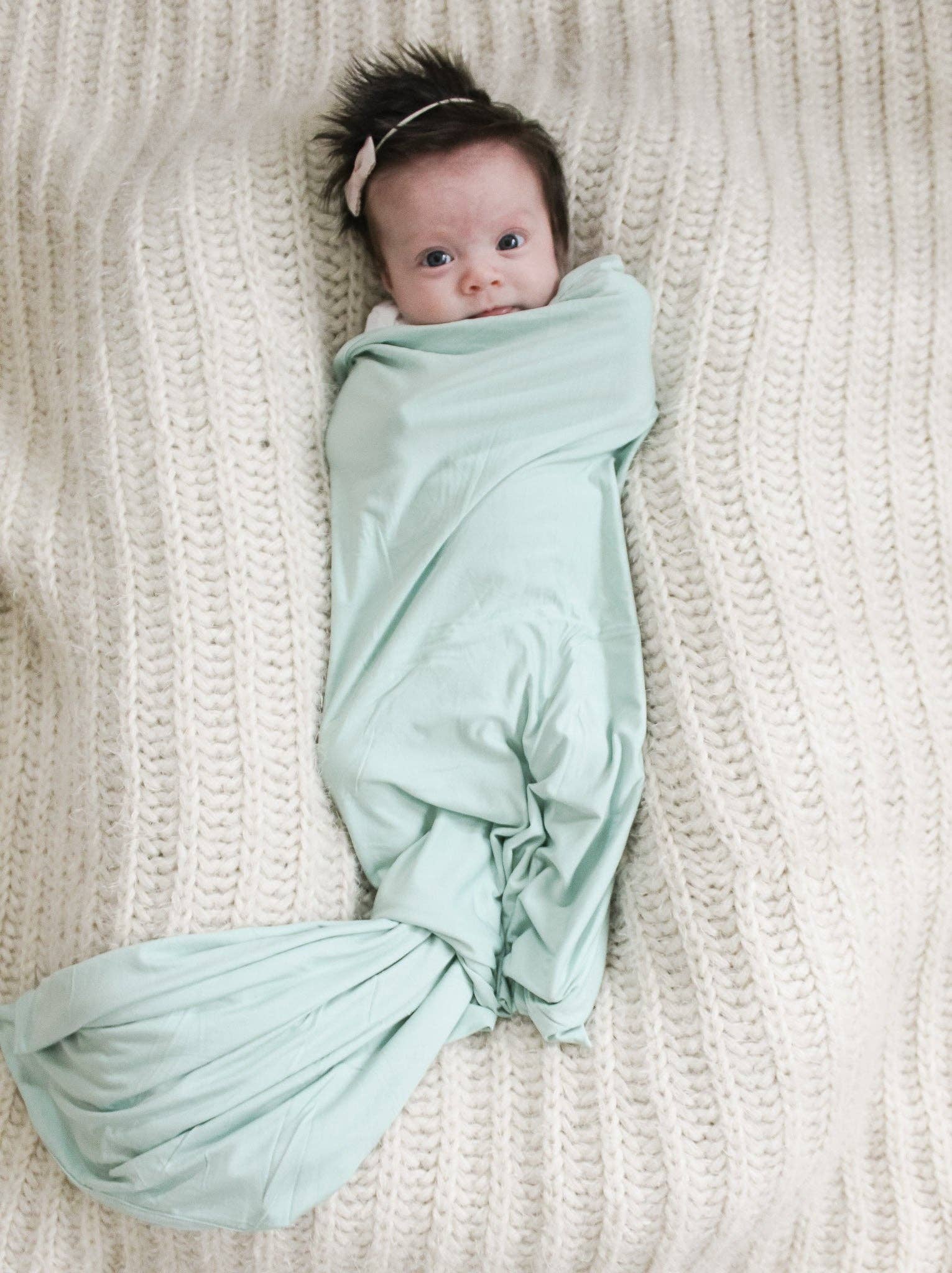 NODNAL Co. – wholesale Swaddle – Baby – Bamboo Swaddle Blanket in Rainbow8