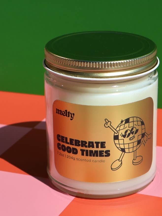 Wooden Wick Celebration Candle Sheer Vanilla Cashmere Scent for wholesale by Melty