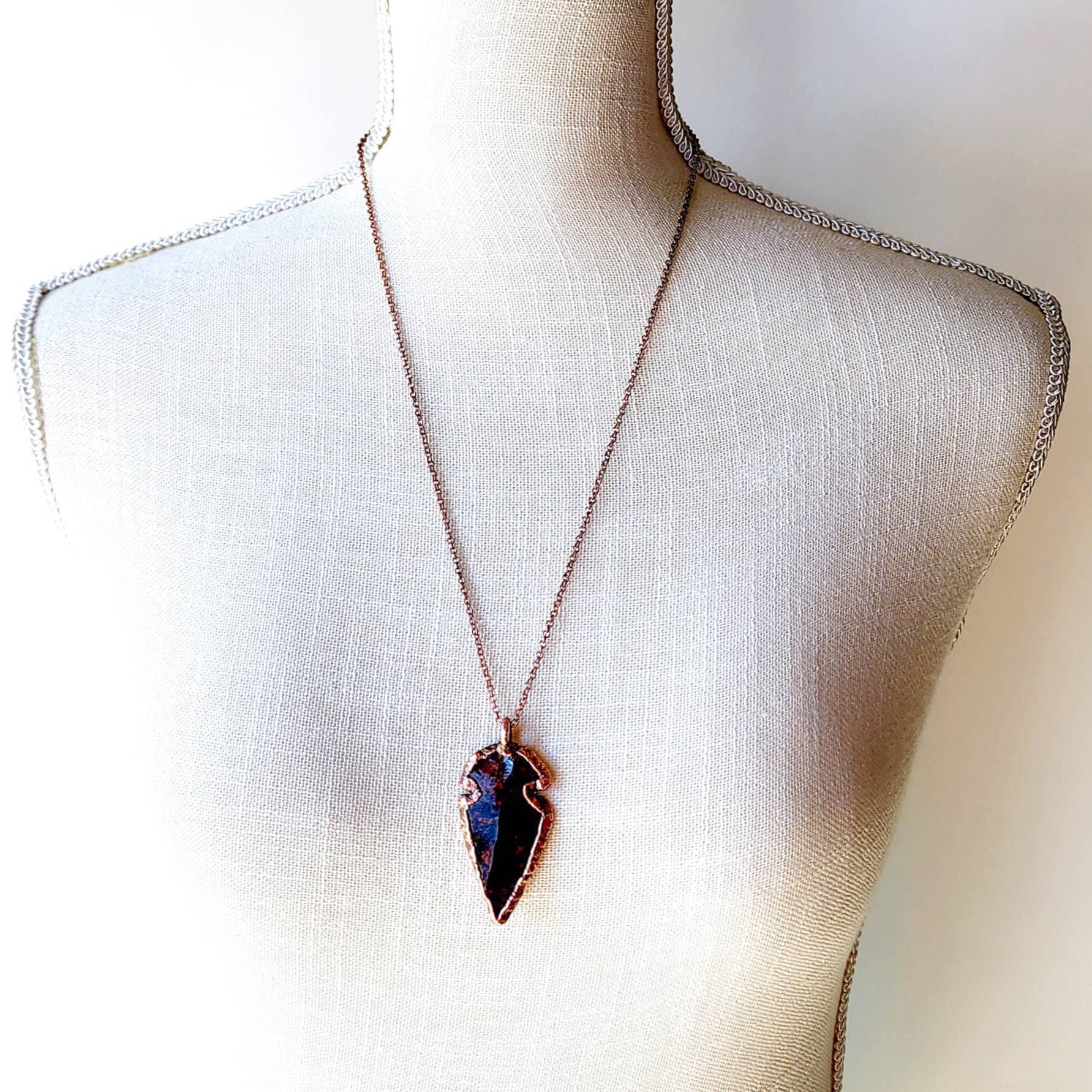 MergingMetals - Wholesale Pendant/Charm Necklace - Knapped Mahogany Obsidian Arrowhead Necklace4