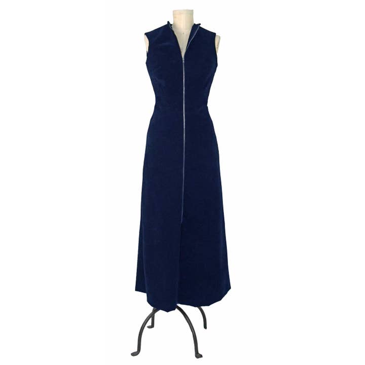 Robe longue Swift en velours bleu pour la vente par Kim Schalk