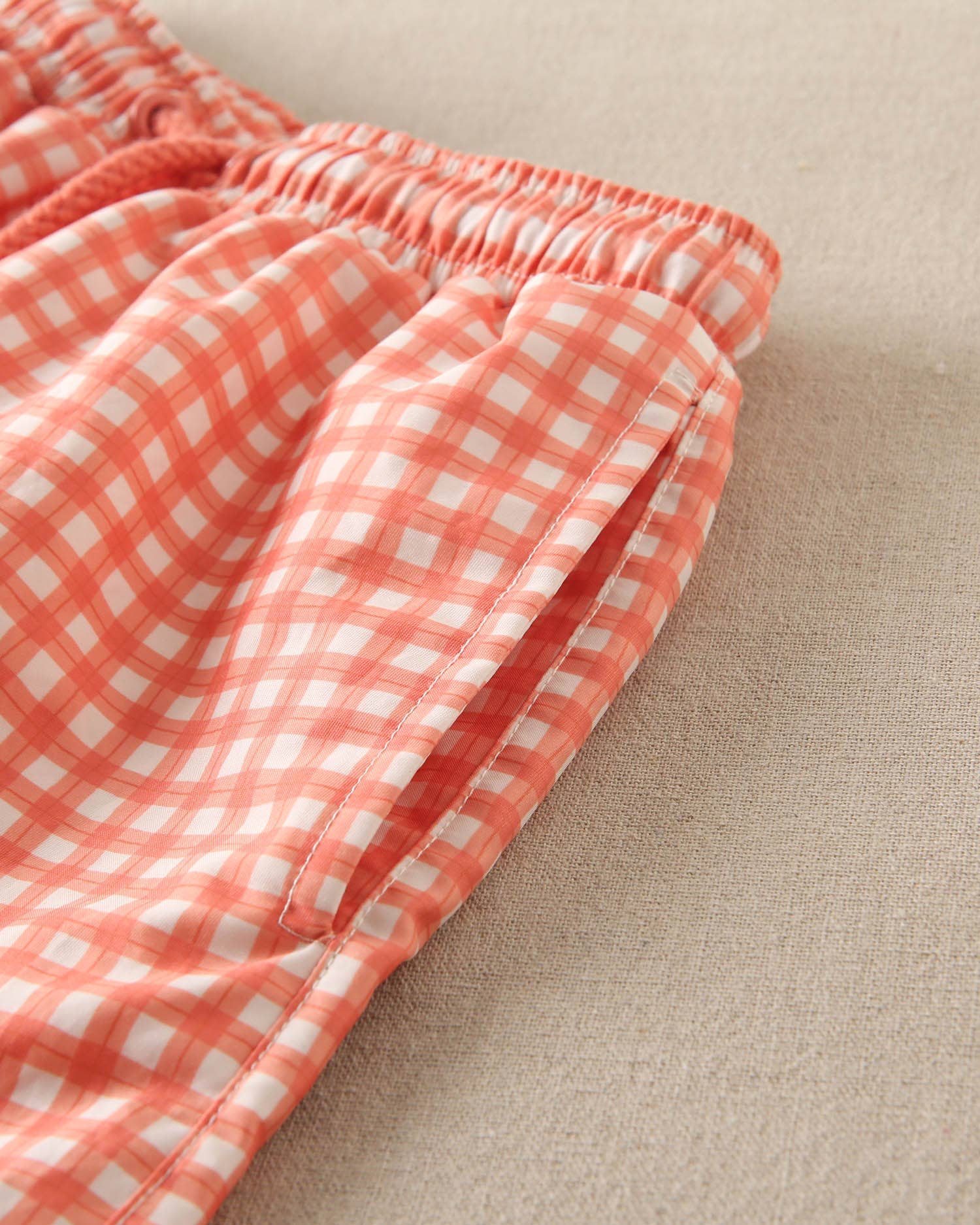 Dadati – wholesale One-piece swimsuit – Kids – Orange gingham check boy's swimsuit2