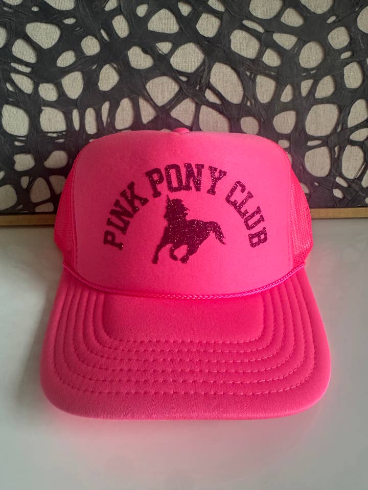 Pink Pony Club - Neonroze met Framboosglitterlettertype voor wholesale door Arnie + Ollie