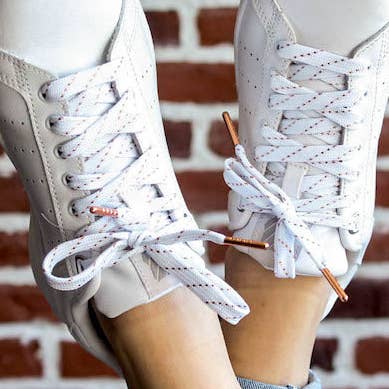 Cordones blancos con hilo metálico cobre y punteras cobre para venta al por mayor de furiouslaces