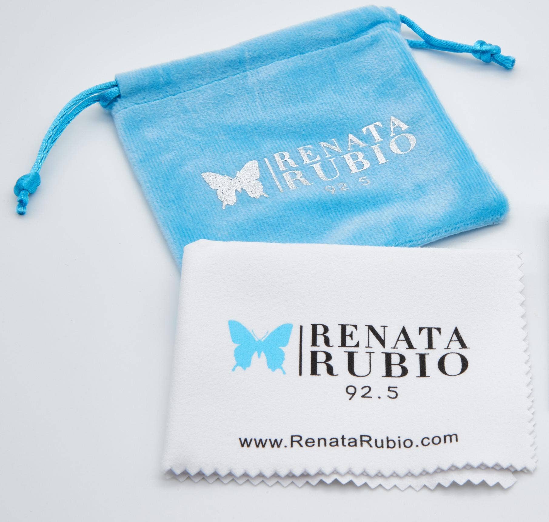 Renata Rubio 92.5 - Wholesale Hangende/ronde oorbellen - Oorbellen van Sterling Zilver met Randafwerking2