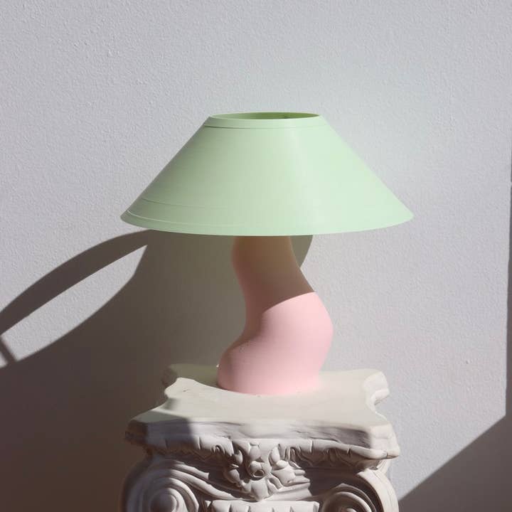 Sofiest Designs - Wholesale Accent/Desk Lamp - Sofiest Designs Mojo Table Lamp5