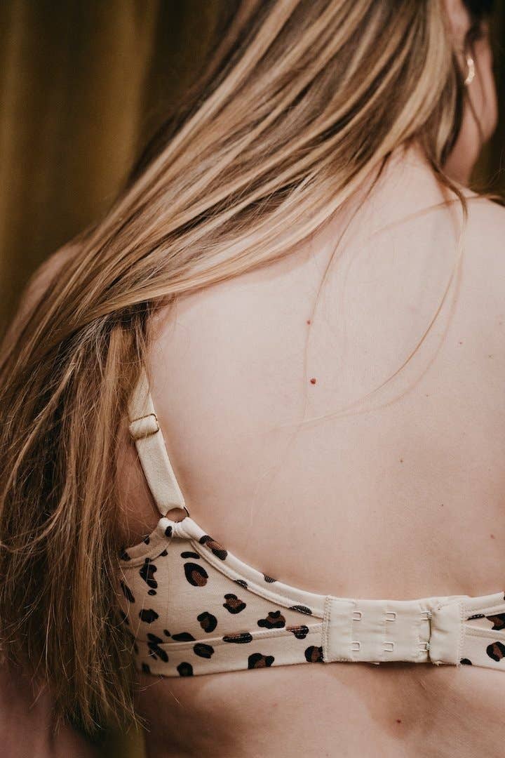 Graou Nursing Bra - Leopard in Organic Cotton - Mumderwear for wholesale on Faire2