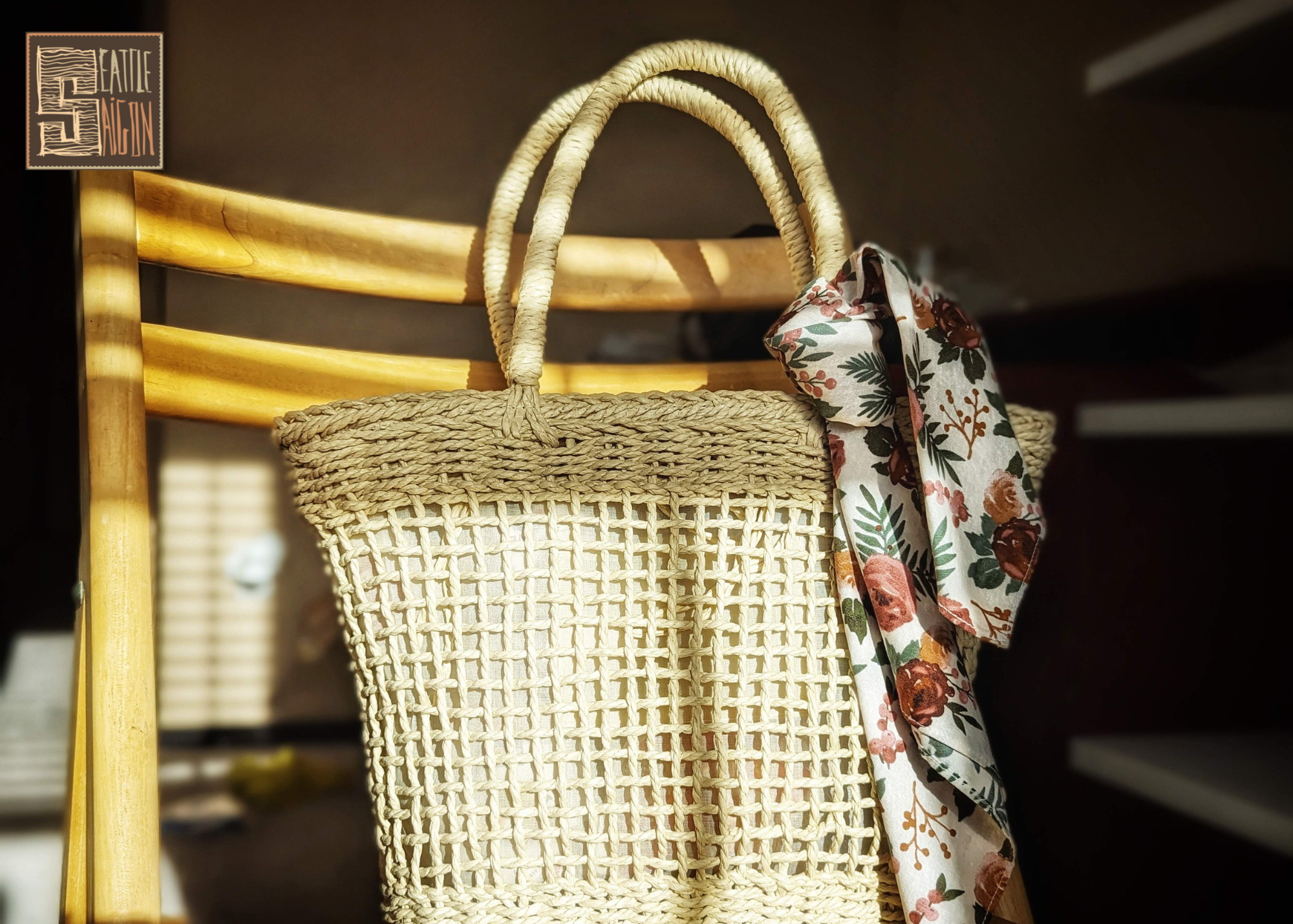 Seattle and Saigon - Wholesale Tote Bag - Women's - NATURAL WOVEN STRAW HANDBAG IN CREAMY WHITE5