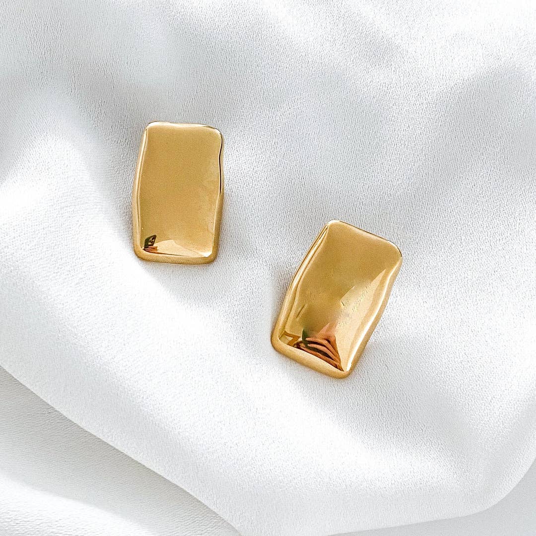 Nicholls Jewellery – wholesale Dangle earrings – Rectangle Flat Gold Statement Earrings1