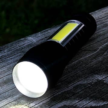 Flipo Group, Ltd. – wholesale Ficklampa – Micro Stinger™ uppladdningsbar LED-ficklampa, 12 st. Display0