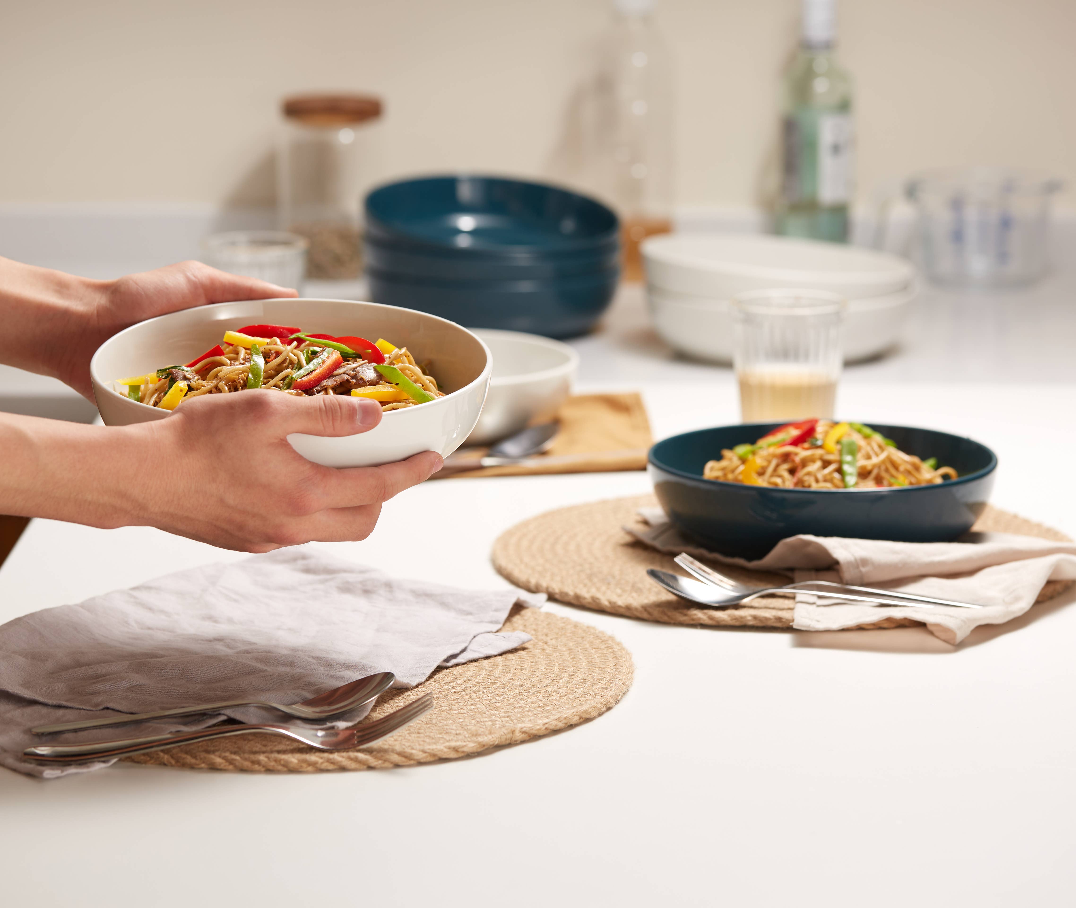 Kook - Wholesale Bowl - Kook Pasta Bowls, Ceramic, 40 oz, Set of 44