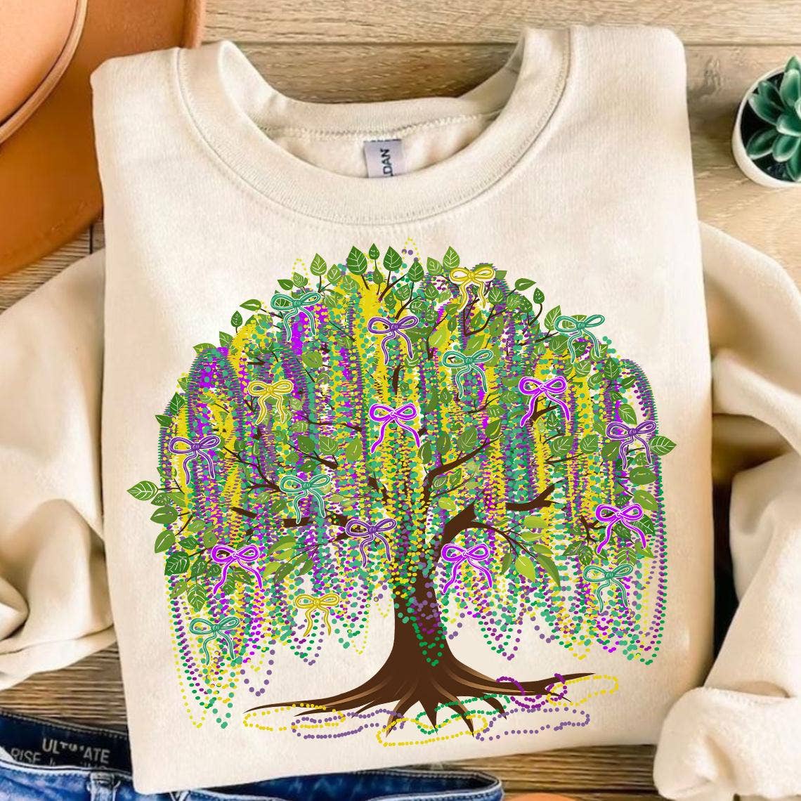 NVC Ecommerce LLC - Vente T-shirt à imprimés – femme - T-shirt Arbre de Mardi Gras avec Nœud, Sweat-shirt Mardi Gras2