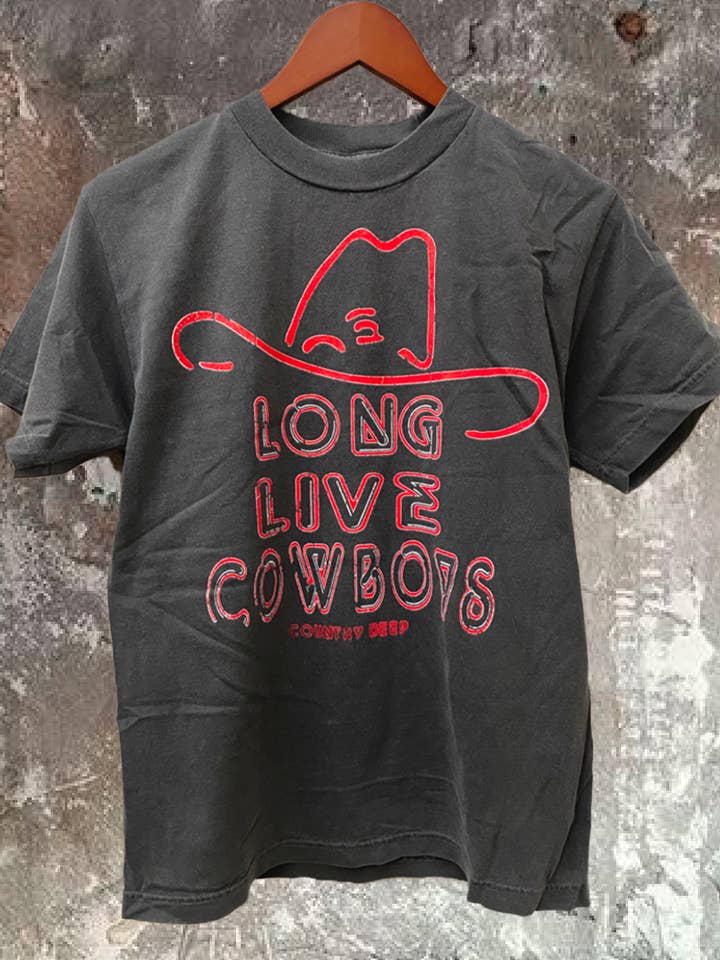 T-shirt vintage en coton cardé au néon Long Live Cowboy pour la vente par Country Deep Apparel