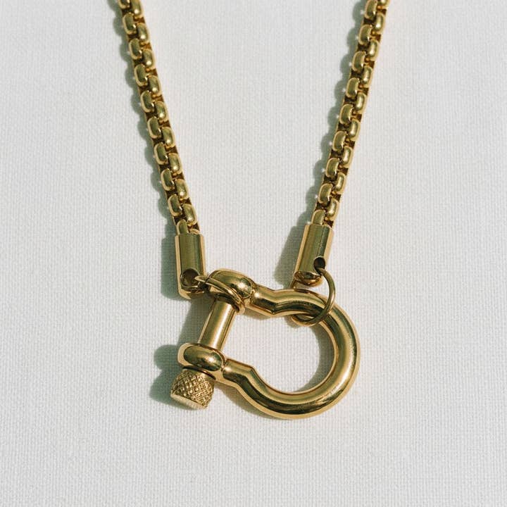 Pearl Lock Pendant Necklace for wholesale by paperln