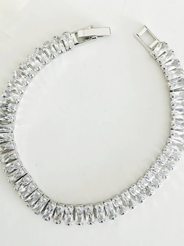 Pulsera Tennis Diamante Genessa para venta al por mayor de Belle Box Boutique