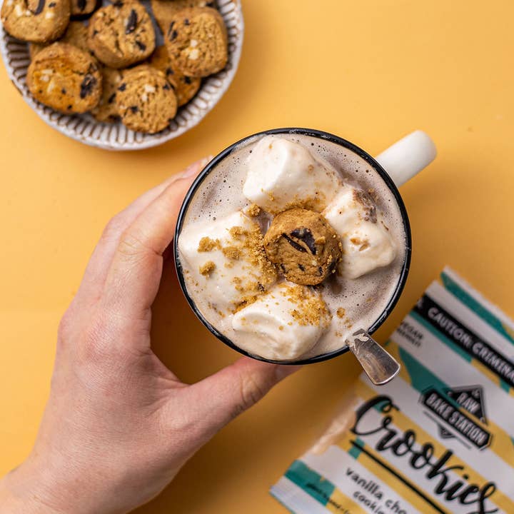Raw Bake Station - Wholesale Biscuit - Vanilla Choc Chip Crookies1
