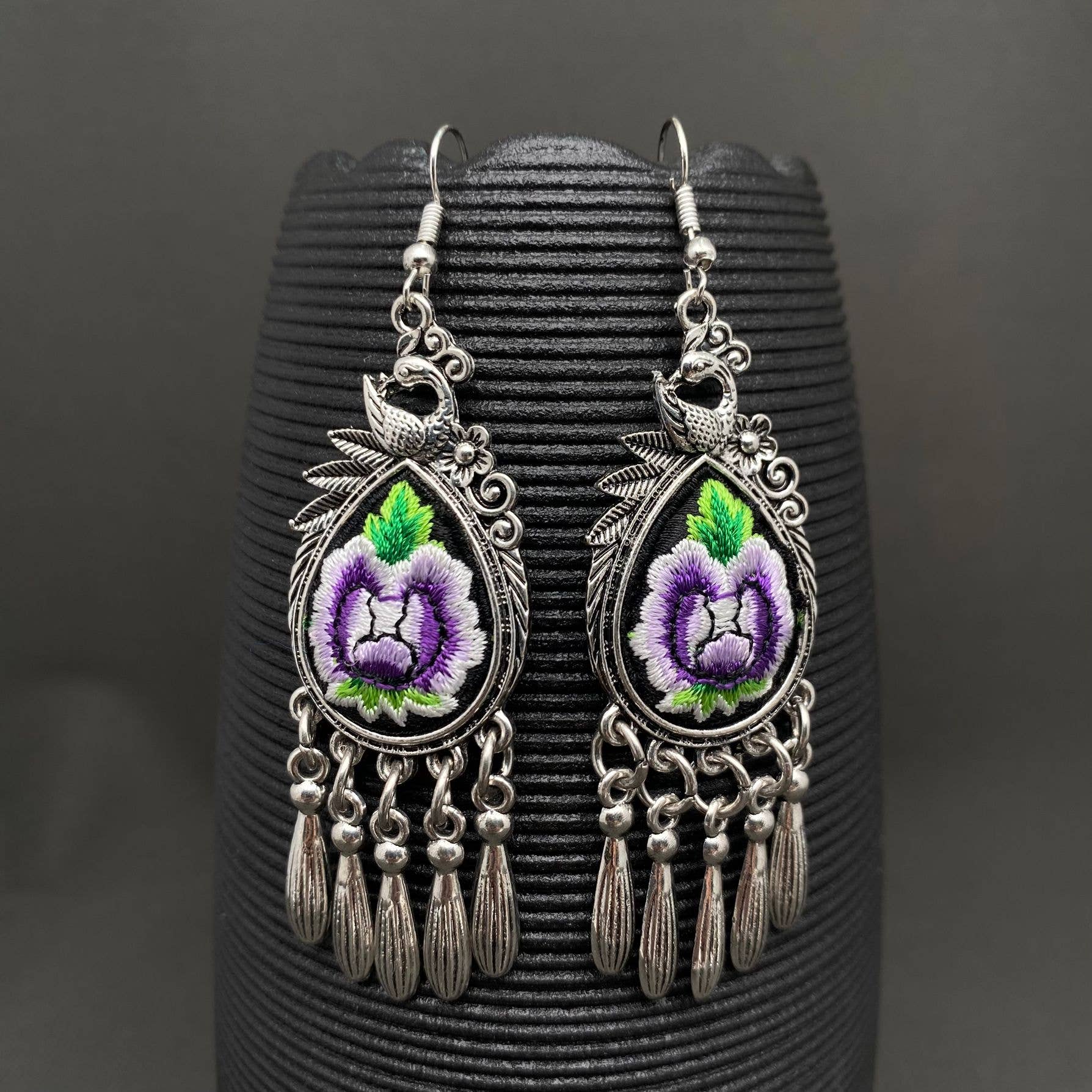 Mio Queena – wholesale Dangle earrings – Multi-style Vintage Woven Flower Pattern Ethnic Style Earrings29