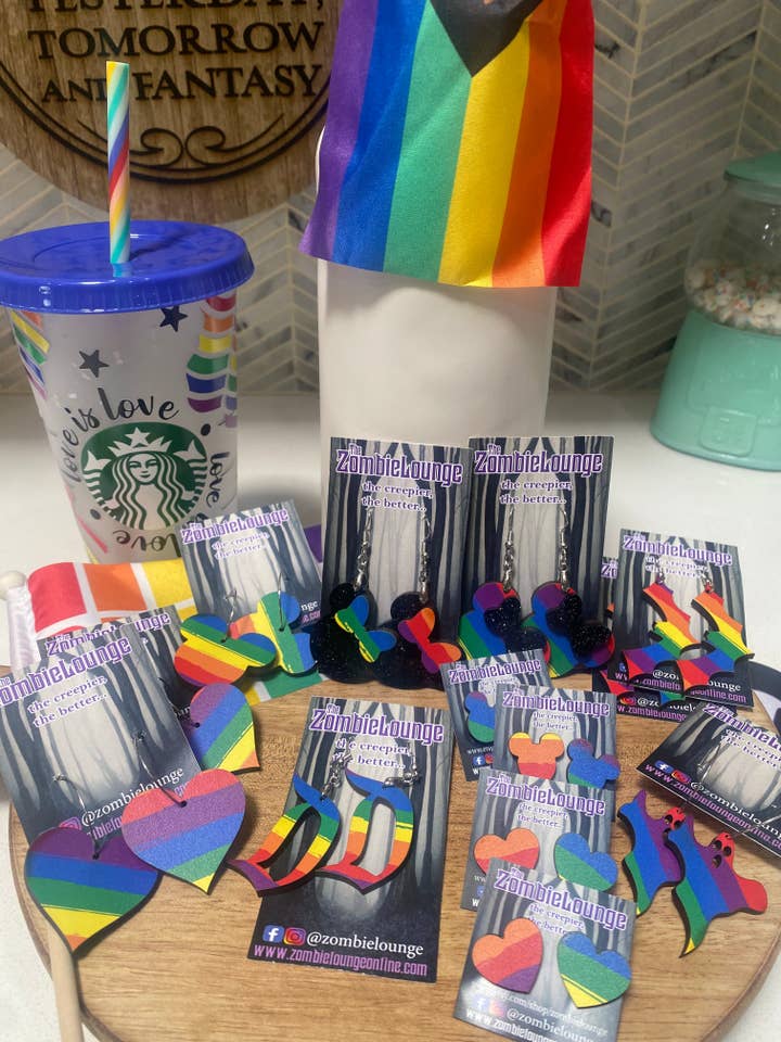 Rainbow Pride örhängen för wholesale av Zombie Lounge Bootique