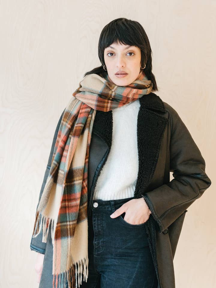 Cashmere filt halsduk i Stewart klänning antik Tartan för wholesale av TBCo