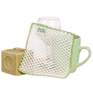 Scouring sponge for wholesale by DES FILLES EN VERT