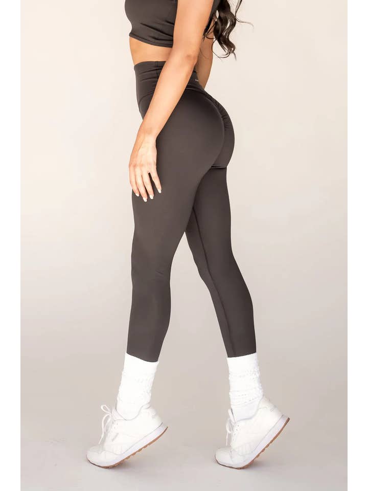 Agent84 – wholesale Athletic/lounge leggings – Women's – Everyday Girlfriend Legging - Black1