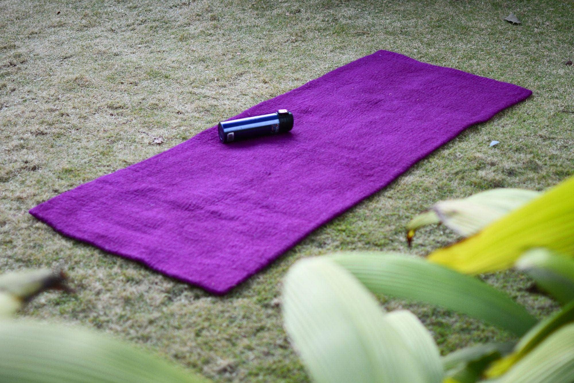 Woollyfelt - Wholesale Yoga Mat - Handmade Foldable Wool Yoga Mat - Travel Friendly1