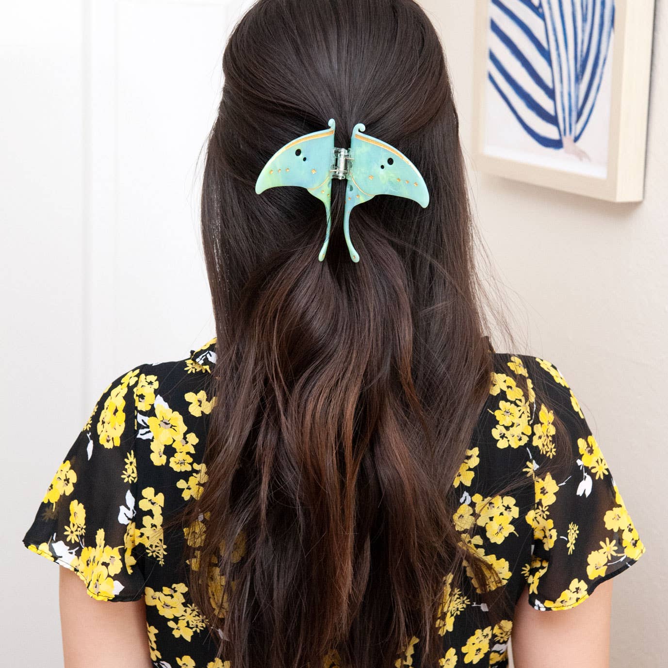 SOMETHING MINTY - Wholesale Hair Clip - Women's - Luna Moth Hair Claw Clip7