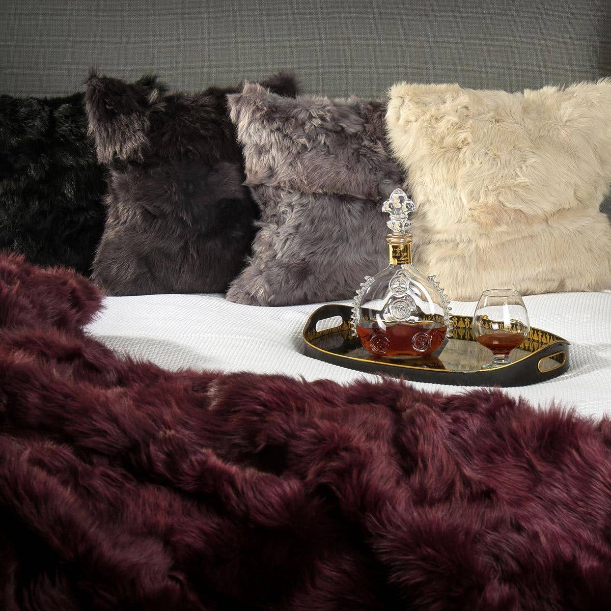 Wildash London - Wholesale Throw blanket - Bordeaux Toscana Shearling Throw | Rug | 130cm x 160cm10