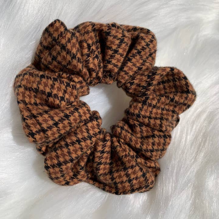 Kanel & Cider Scrunchie for engroshandel hos Sage Babe Shop