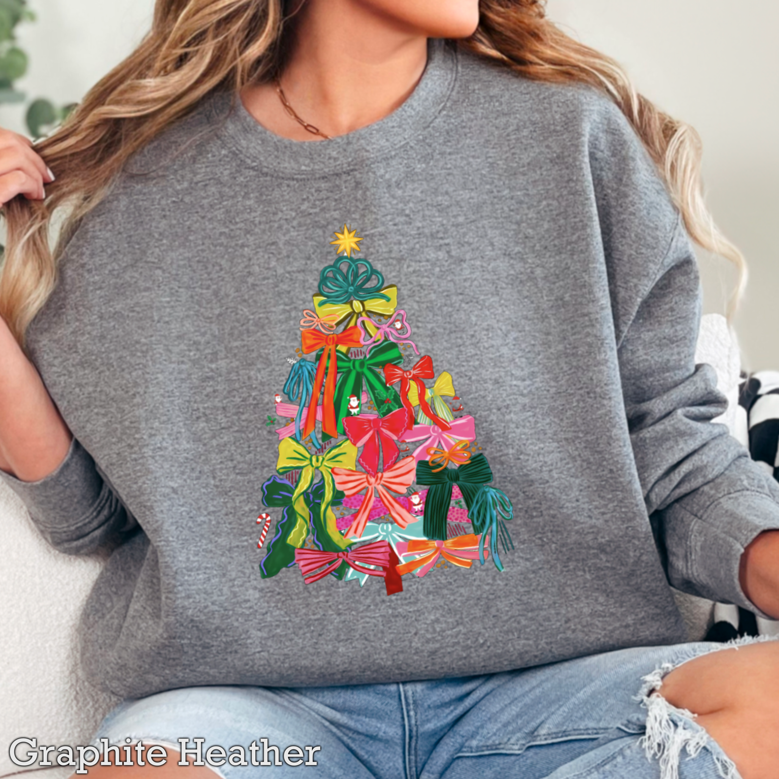 Shoppe SHC - Wholesale Graphic Sweatshirt - Women's - Bow Christmas Tree Christmas Sweatshirt | Gildan 17