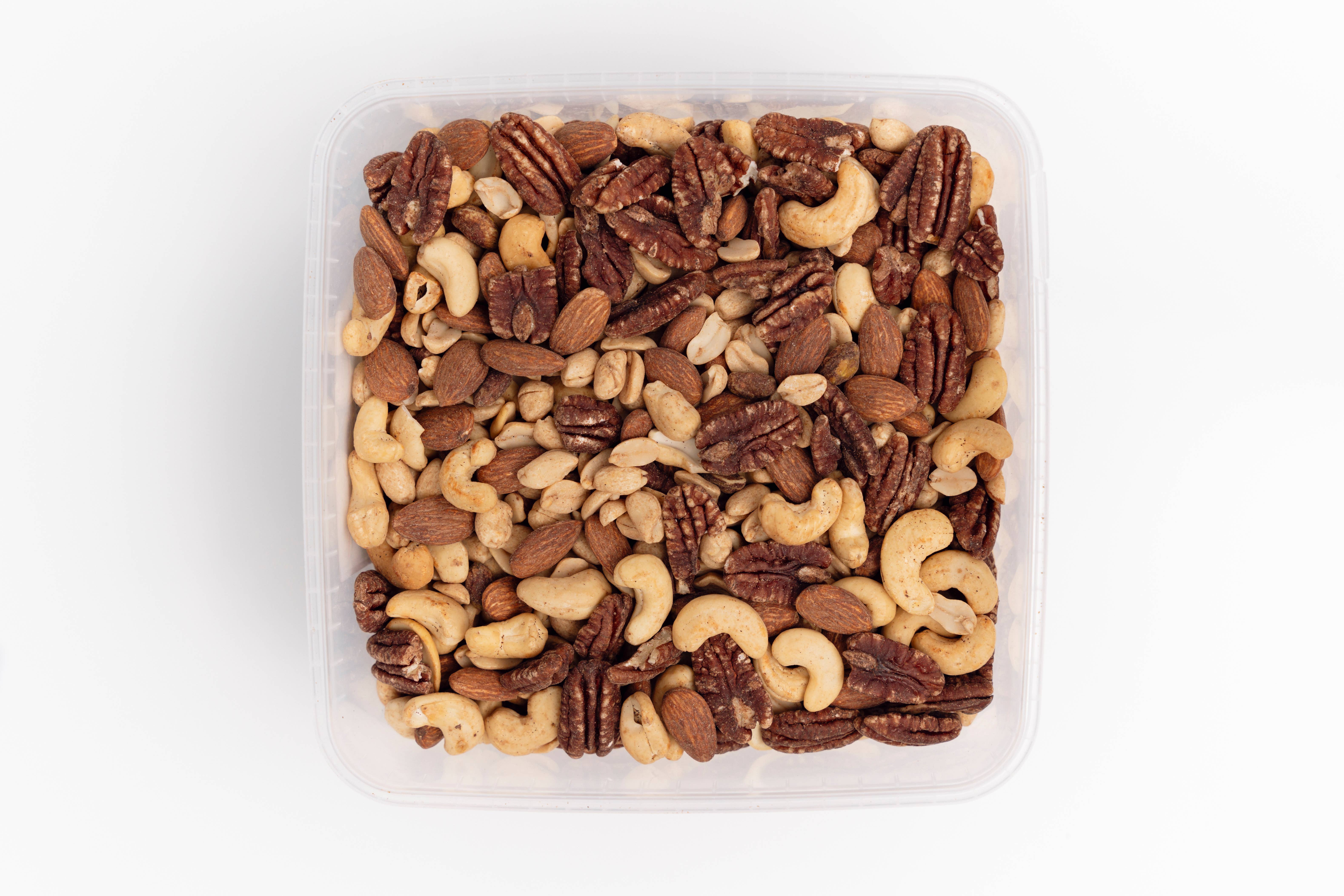 Agnellini Int Srl - Wholesale Dried/Dehydrated Fruit - Dried fruit mix peeled, toasted and salted 1.5 kg