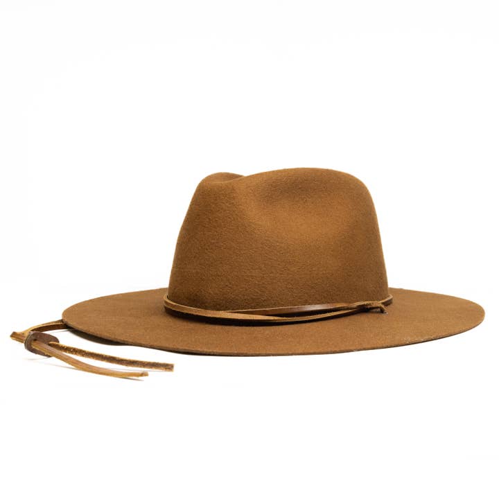 CHAPEAU DE SOLEIL pour la vente par Goldn Shade