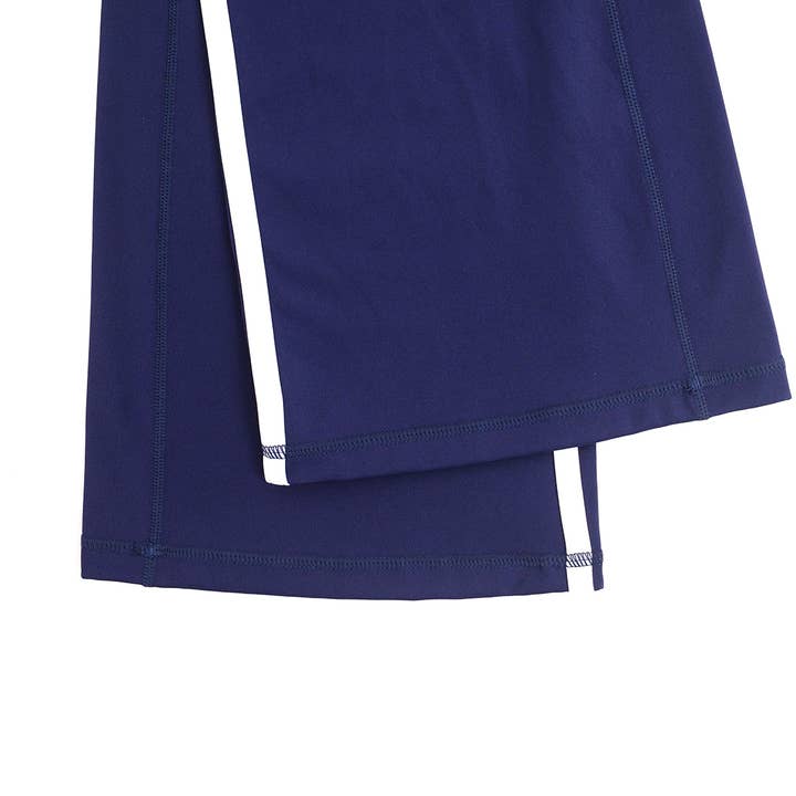 Sodalemon – Großhandel Sporthose – Damen – Sodalemon Yoga-Hose mit Farbkombination und Figur betonendem, ausgestelltem Bein3