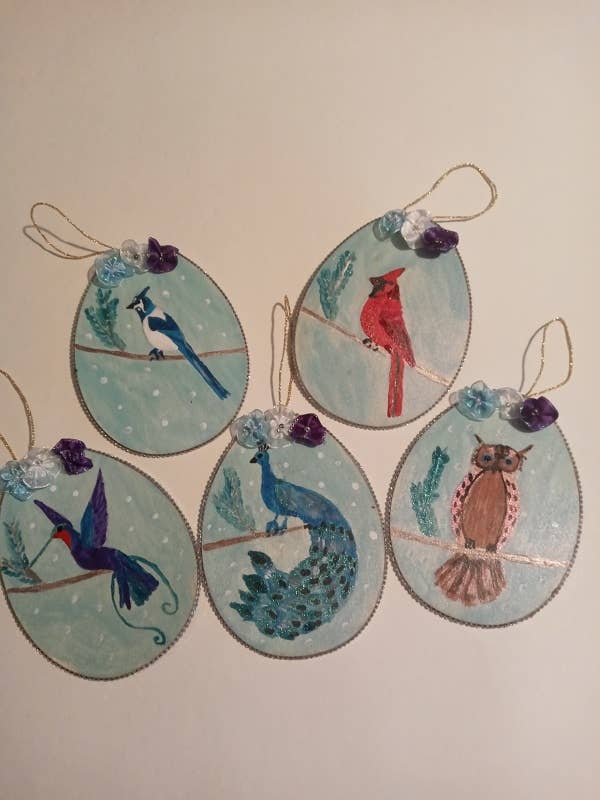 Träägg Handgjorda 5 julvackra fågelprydnader! X25 för wholesale av BLUE RIBBON ORNAMENTS