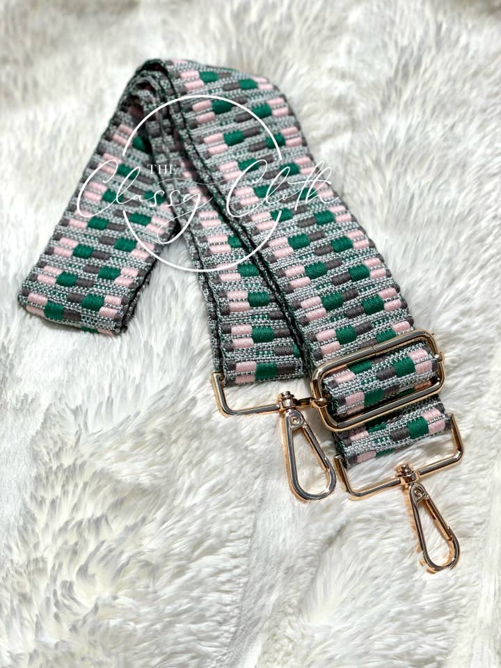 Sangle de guitare - Green Blush Zig Zag RTS pour la vente par The Classy Cloth WS