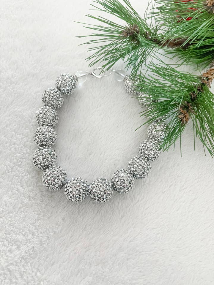 SILBERGLOCKEN HUNDEHALSKETTE für den Großhandel von My Trendy Little Pup