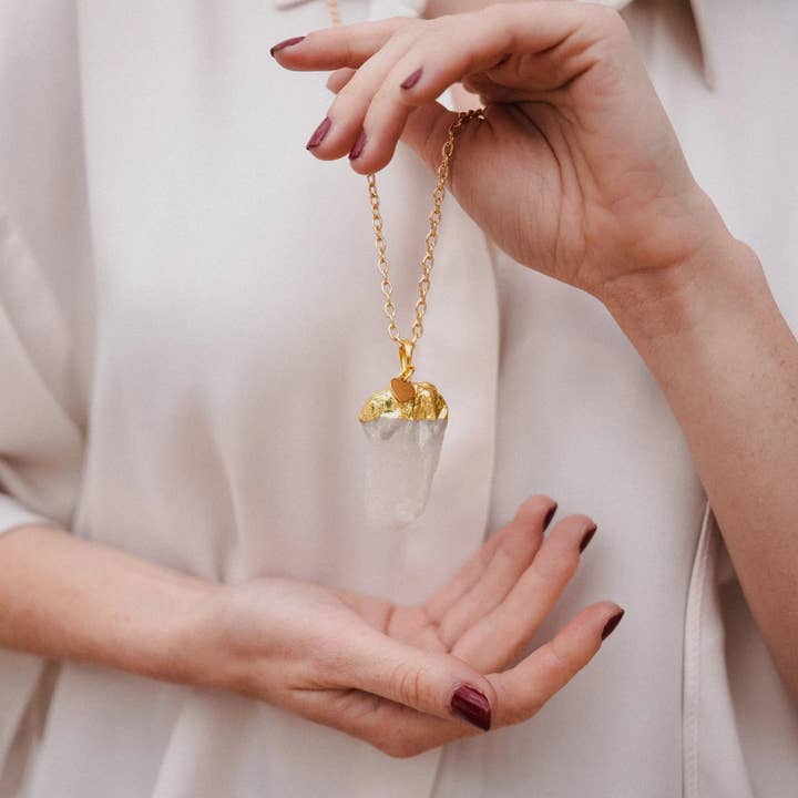 PHOEBE´S - Wholesale Pendant/Charm Necklace - White Quartz Necklace, Personalized Necklace, Birthstone Necklace, Gift for Her1