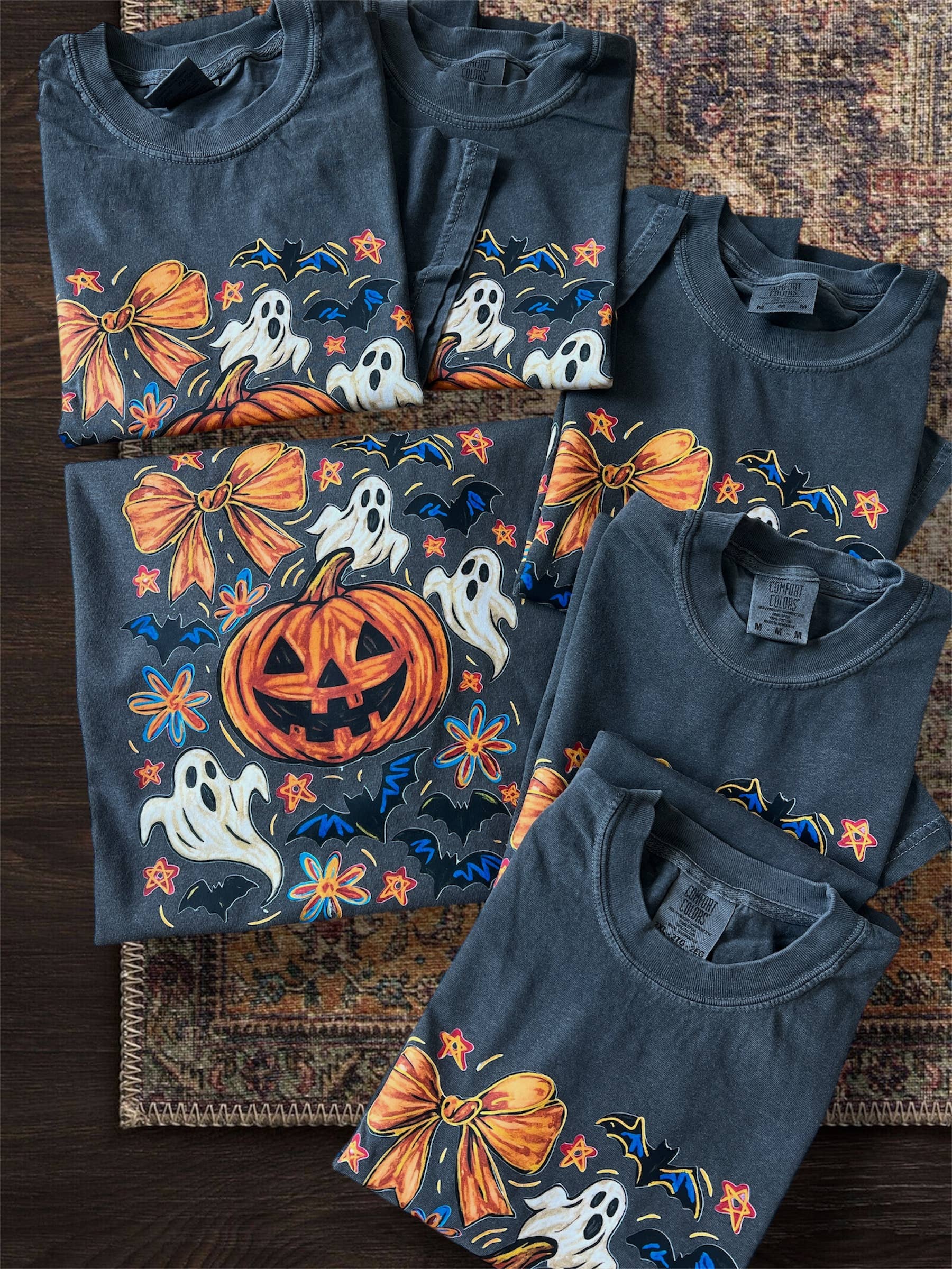 Funky Monkey - Wholesale T-Shirt (Graphic) - Women's - Ghost & Pumpkin Short Sleeve Tee0