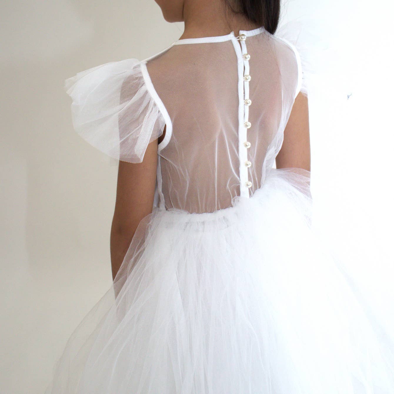 Yuko B - Wholesale Dress - Kids - CLARA girl's dress - White12