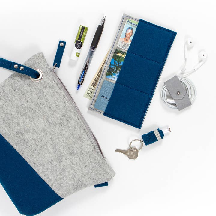 Studio 82° - Wholesale Keychain – Unisex - Layered Key Chain - Merino Wool Felt8