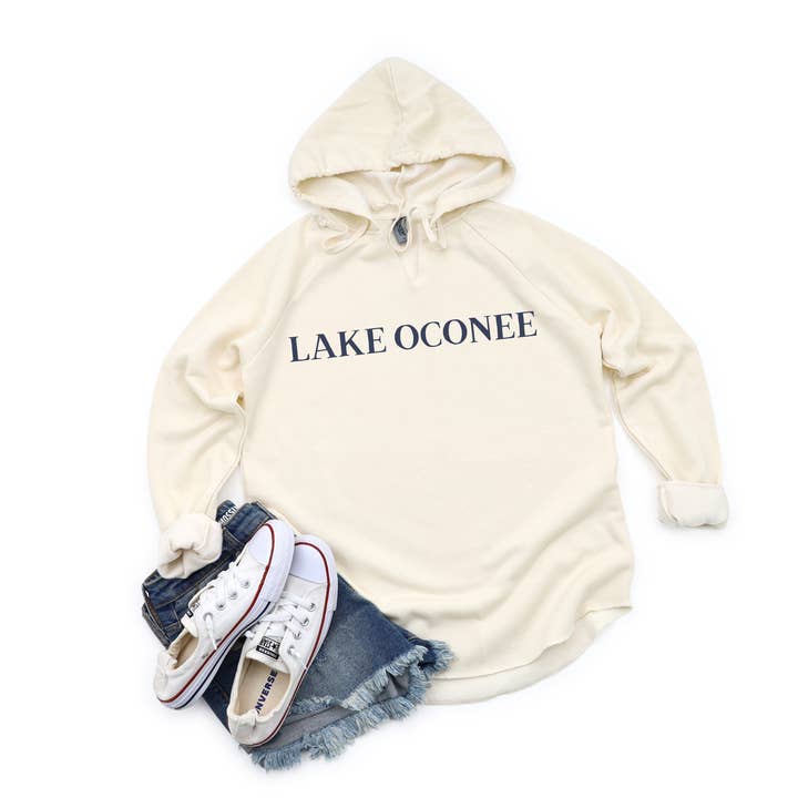 Sweat-shirt à capuche en ivoire Signature avec nom de lac personnalisé pour la vente par Lake and Local Wholesale