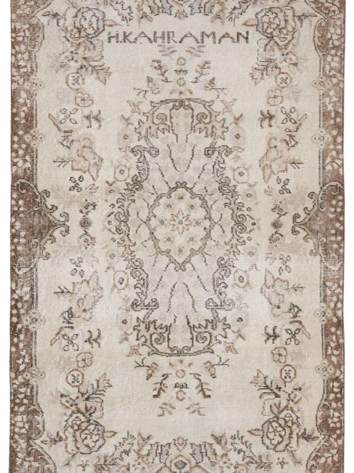 Keaton - 3'7 ”x 6'9" för wholesale av Biev